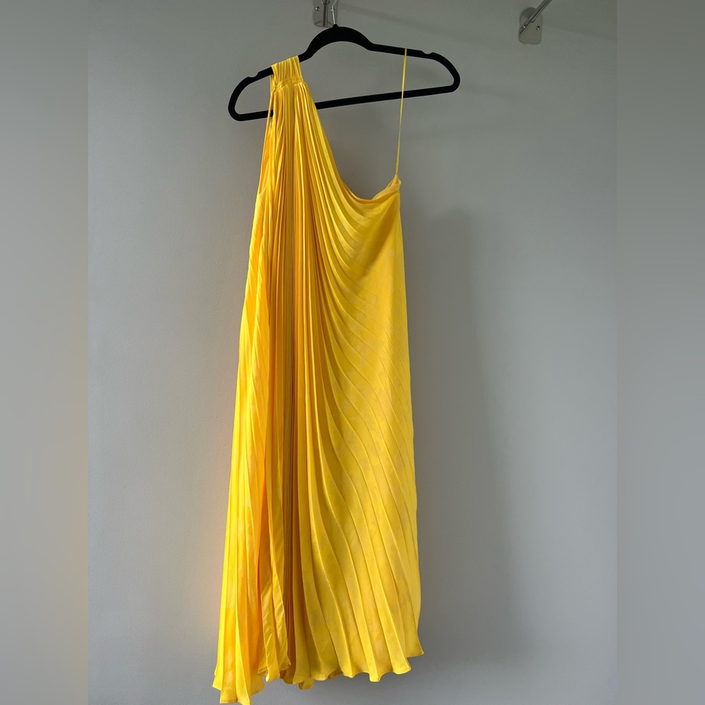 Banana Republic yellow accordion one shoulder dress